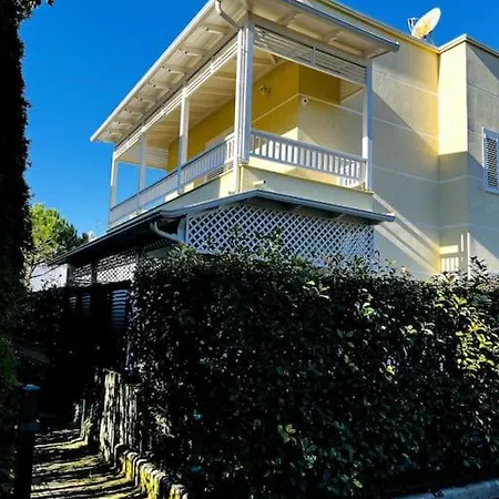 Shera - Ii Plazhi San Pietro