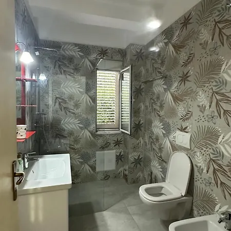 Shera - Ii * Plazhi San Pietro