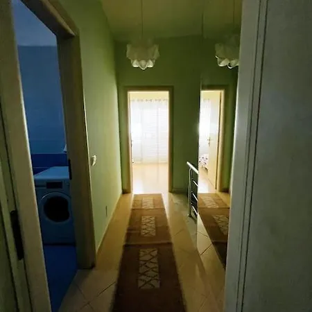 Shera - Ii * Plazhi San Pietro